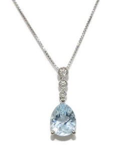 Collar de 0,07cts de diamantes y topacio azul de 1,94cts.