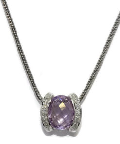 Collar amatista o agua marina con diamantes y oro blanco.
