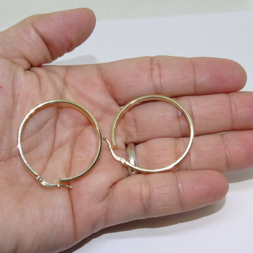 Aros oro tubo cuadrado 3x33- 2.85gr de oro de 18k - Imagen 6