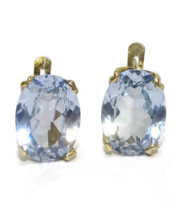 Pendientes clásicos de oro y circonita de color