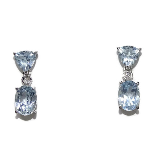 Pendientes diamantes y topacios largos