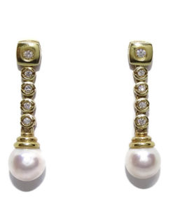 Pendientes largos cabeza cuadrada 0,20cts de diamantes