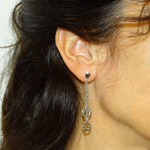 Pendientes  flores lisas oro largos 3,75gr - Imagen 2