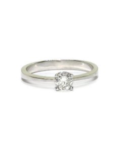 Anillo 4 garras 0,40cts