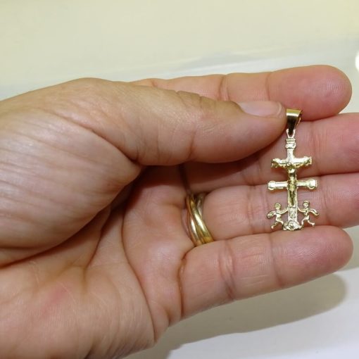 Cruz de Caravaca con 2 angelitos a Sus pies Toda de Oro de 18k. 1.70gr de Oro de 18k - Imagen 2