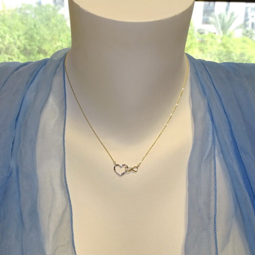 Collar de oro amarillo de 18k corazón e infinito. - Imagen 2