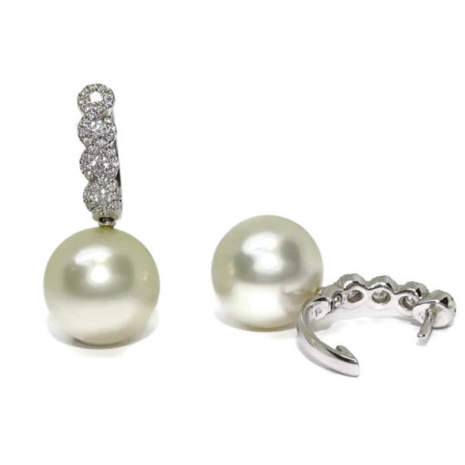 pendientes de oro blanco de 18k con 0.56cts y 2 perlas australianas de 13mm - Imagen 5