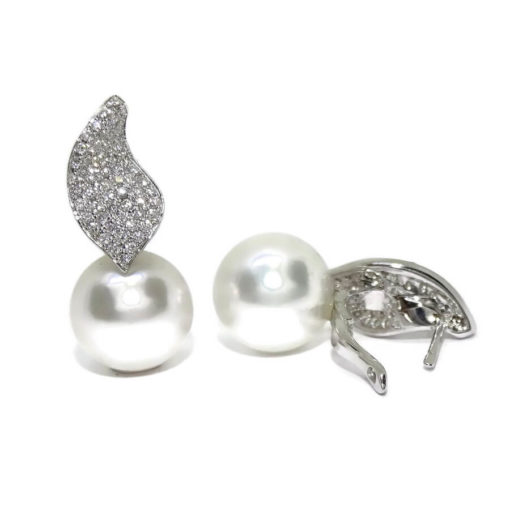 pendientes de oro blanco 0.61cts de diamantes y 2 perlas australianas de 11mm - Imagen 8