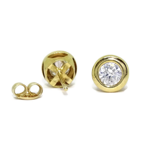 Pendientes oro amarillo de 18k tipo chatón de 8.00mm con 2 circonitas y cierre presión. - Imagen 3