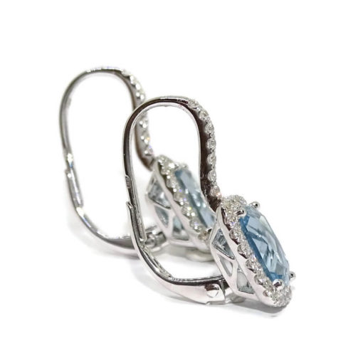 Pendientes de diamantes y topacios azules en oro blanco de 18k. 3.58ct de topacios y 0.48cts de diamantes. - Imagen 3
