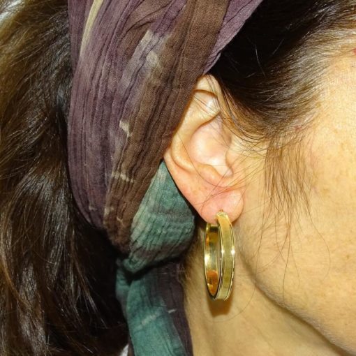 Pendientes de aro de oro amarillo de 18k mate y brillo de 5mm - Imagen 3