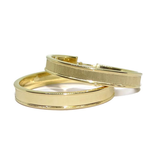 Pendientes de aro de oro amarillo de 18k mate y brillo de 5mm - Imagen 6