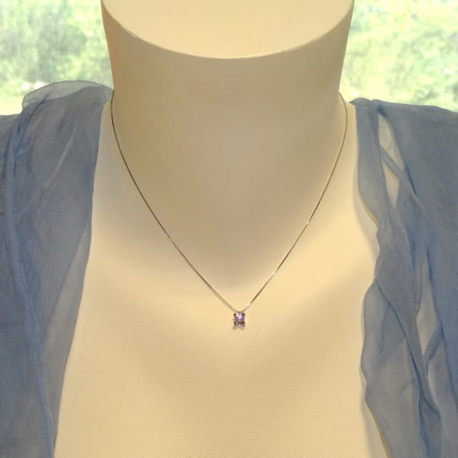 colgante de 4 garras de oro blanco de 18k con un diamante auténtico de 0.25cts - Imagen 2
