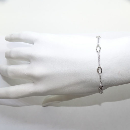 Pulsera de oro blanco de 18k con circonitas de la mejor calidad y 9 óvalos de 8x5 - Imagen 2