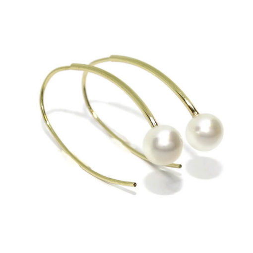 gancho de oro amarillo de 18k con perlas cultivadas de 6mm