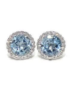 Pendientes de oro blanco de 18k para mujer con 40 diamantes y 2 topacios azules.