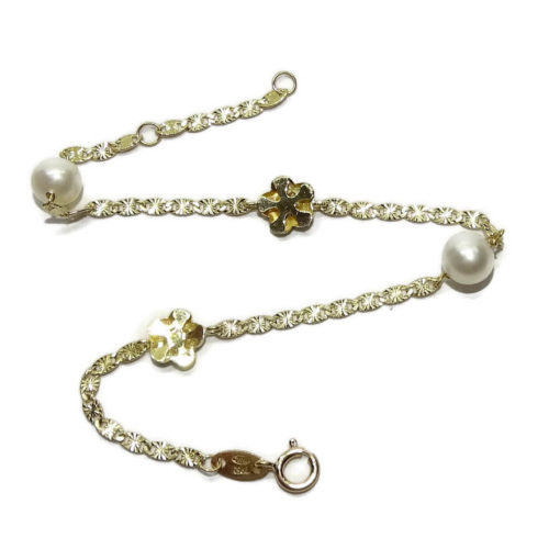 Pulsera de oro amarillo de 18k con flores, circonitas y perlas cultivadas para comunión. - Imagen 5