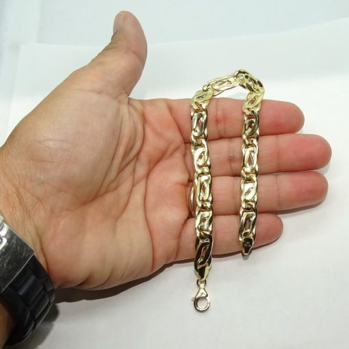 Pulsera de oro amarillo de 18k para hombre modelo doble barbada hueca 3x1 plana de 8.00mm de ancha, grande y aparente. 22.00cm de larga. - Imagen 4