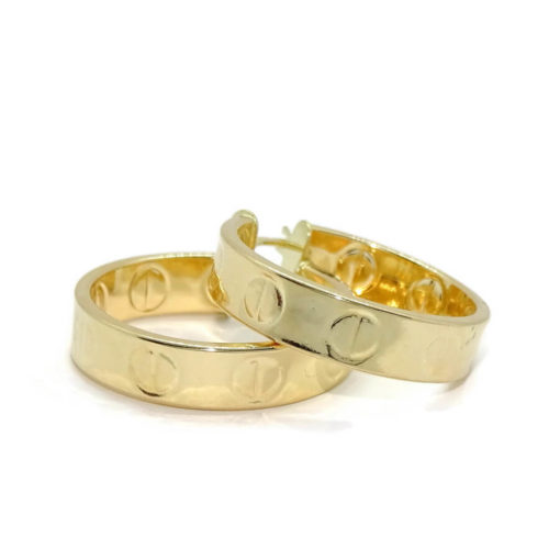 Originales aros de oro amarillo de 18k de tubo cuadrado con detalle de tornillo - Imagen 6