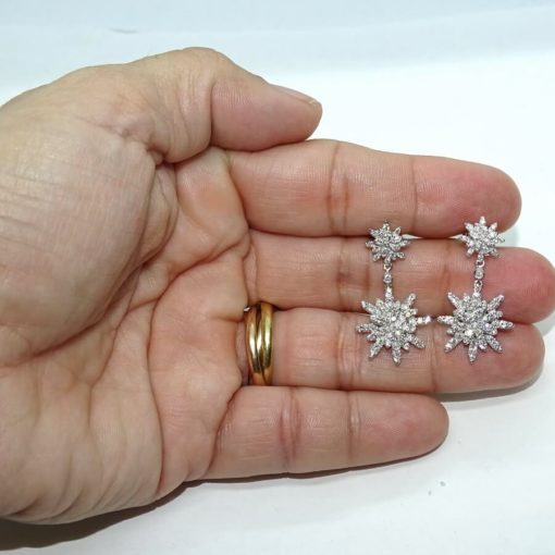 Preciosos pendientes largos de estrellas para mujer de oro blanco de 18k con diamantes auténticos que pesan 1.38cts. - Imagen 3