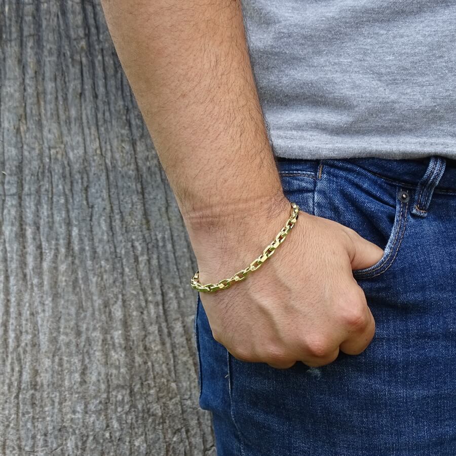 Vistosa pulsera para hombre de oro de 18k de 5.50 mm de ancha y 22.50cm de larga. - Imagen 2