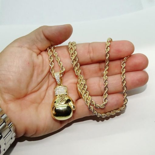 Collar de oro para hombre con guante de oro de boxeo y cordón. - Imagen 6