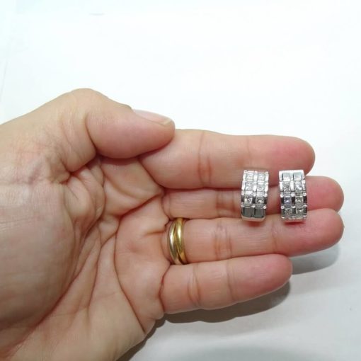 Elegantes y lujosos pendientes de oro blanco de 18k con diamantes auténticos que pesan 1.53cts - Imagen 3