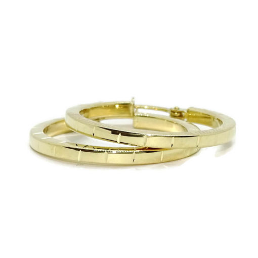 Pendientes aros de oro amarillo de 18k brillo de tubo cuadrado de 2mm de ancho con grabado ralla - Imagen 10