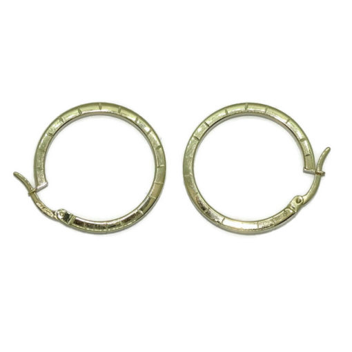 Pendientes aros de oro amarillo de 18k brillo de tubo cuadrado de 2mm de ancho con grabado ralla - Imagen 4