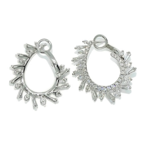 Espectaculares pendientes de oro blanco de 18k con 92 diamantes naturales que suman 1.53cts con forma de ola, cierre omega, cómodo y muy seguro. - Imagen 4