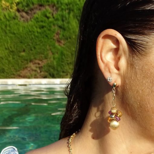 Increíbles y largos pendientes de oro amarillo de 18K con 4 pepitas de oro amarillo mate y brillo - Imagen 2