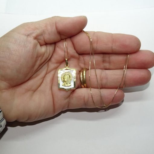 Medalla especial comunión de oro de 18k y nácar con la Virgen niña y diamantes. Cadena veneciana de 45.00 cm todo oro 18k - Imagen 3