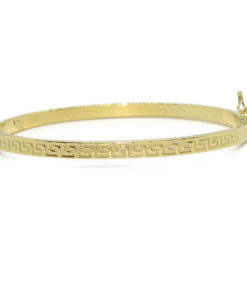 Pulsera de oro amarillo de 18k con greca para mujer, rígida de 4.00 mm de ancha y 62.00mm de interior. 5.15gr de oro de 18k
