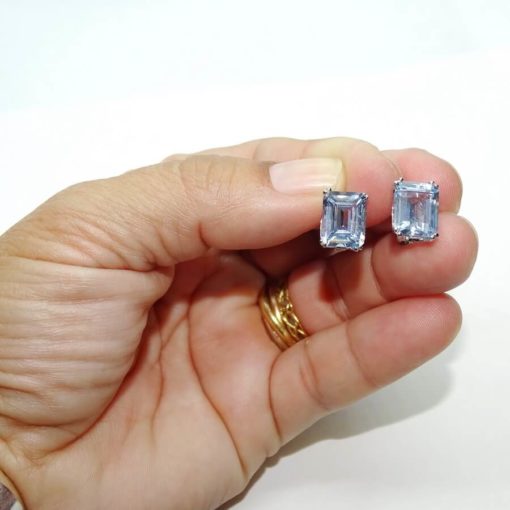 Pendientes de oro blanco de 18K con 2 circonitas azules - Imagen 3