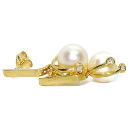 Pendientes para mujer de oro amarillo de 18k con 4 circonitas engastadas y perlas cultivadas redondas de 9.00mm. - Imagen 5