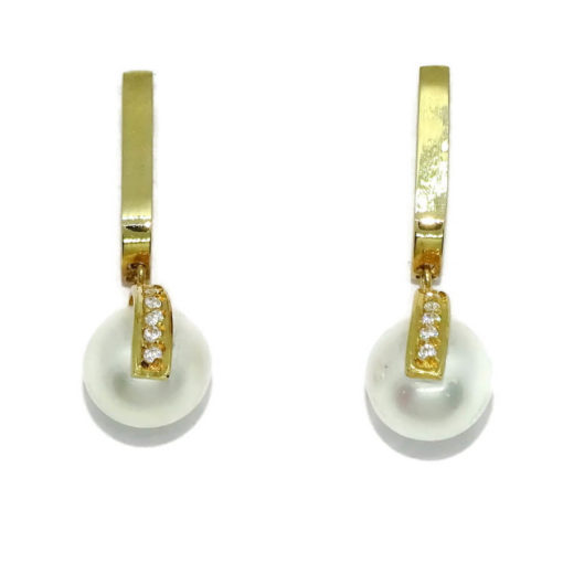 Pendientes para mujer de oro amarillo de 18k con una barra de circonitas y perlas cultivadas redondas de 9.00mm