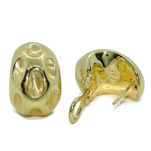 Pendientes oro amarillo mate y brillo de 18k salvaje oeste para mujer con cierre omega. - Imagen 6