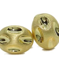 Pendientes oro amarillo mate y brillo de 18k print animal para mujer con cierre omega. Peso; 4.60 gr de oro de 18k.