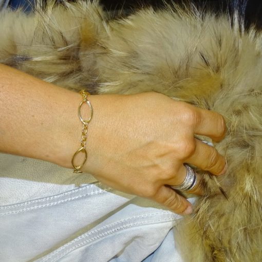 Pulsera para mujer de oro amarillo de 18k con eslabones ovalados y redondos. 4.10gr de oro de 18k - Imagen 2