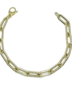 Pulsera de Oro Amarillo de 18k de oro para mujer modelo forzada doble de 7.00 mm de ancho y 19.50 cm de Larga. Peso; 4.80 gr de Oro de 18k.