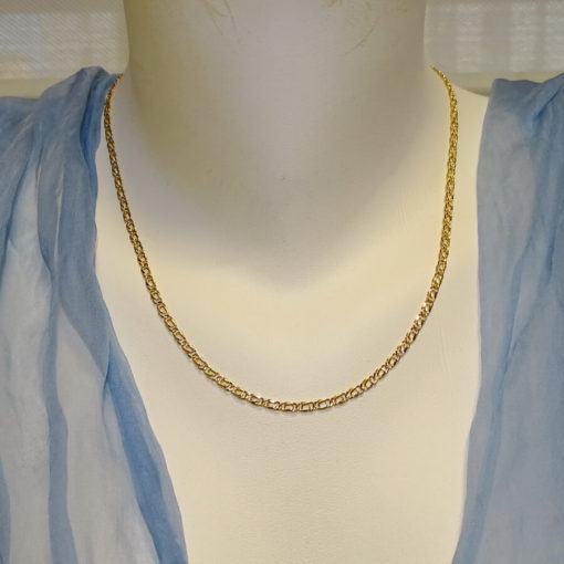 Cadena para mujer de Oro Amarillo de 18k Tipo doble barbada modelo tigre, de 3.50 mm de Ancha y 50cm. Peso; 4.90 gr de oro de 18k - Imagen 2