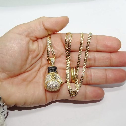 Cadena maciza y colgante de oro todo de 18k para hombre, guante de oro de boxeo con circonitas blancas y negras. Peso: 17.00 gr de oro de 18k - Imagen 3