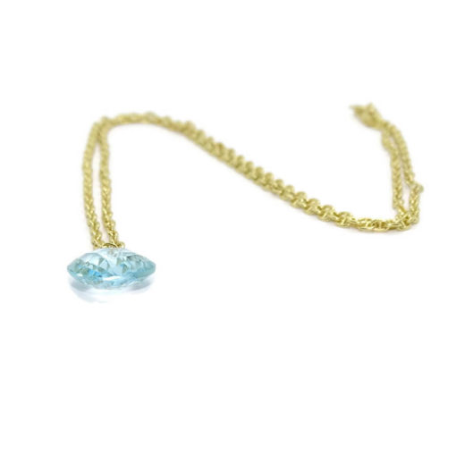 Elegante collar de oro amarillo de 18k con un topacio azul de 6.00 cts, de color y brillo extraordinarios, - Imagen 6