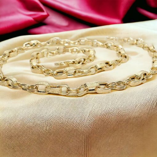 Collar de moda para hombre y mujer de Oro Amarillo de 18k de eslabón barbado liso y con greca. 15.45gr - Imagen 9