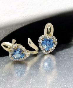 Originales pendientes de corazón en oro amarillo de 18k con circonitas. Cierre pala.