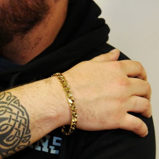 Impresionante pulsera para hombre de oro amarillo de 18k de 22.00 cm de larga y 7.00 mm de ancha, modelo barbada plana. 10.30 gr de oro de 18k - Imagen 4