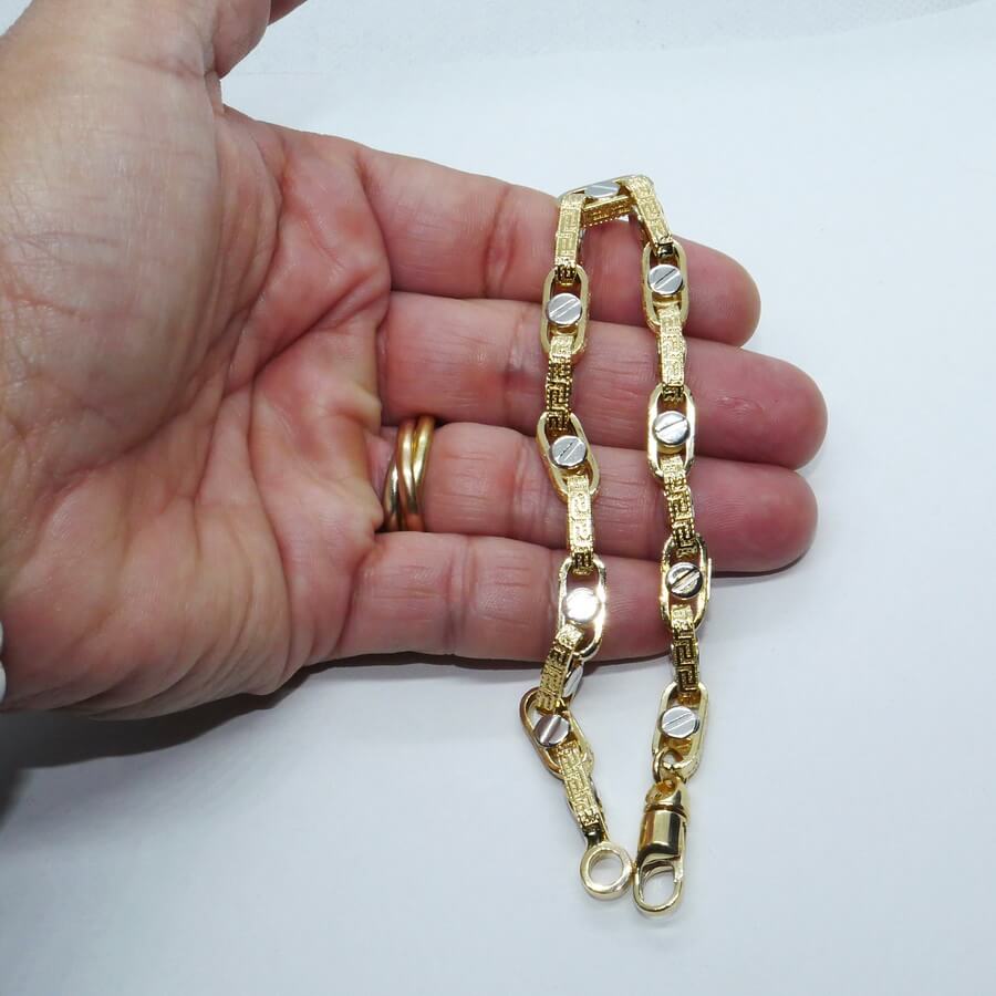 Pulsera para hombre de oro amarillo y oro blanco de 18k con greca y detalle de tornillo - Imagen 3