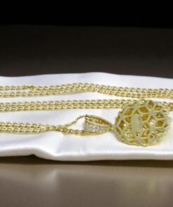 Colgante León tamaño discreto Oro Amarillo 18k con Circonitas y Cadena Barbada 60 cm , Alta Joyería Masculina - Imagen 4