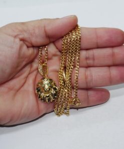 Colgante León tamaño discreto Oro Amarillo 18k con Circonitas y Cadena Barbada 60 cm , Alta Joyería Masculina - Imagen 3