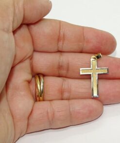 Cruz bicolor en oro amarillo y oro blanco de 18k con cadena para hombre o mujer mate y brillo 2.10 gr de oro de 18k. - Imagen 6